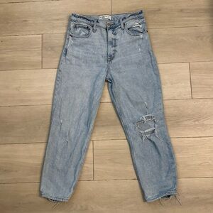 Abercrombie &‎ Fitch Straight Legs The Mom High Rise Jeans 28
